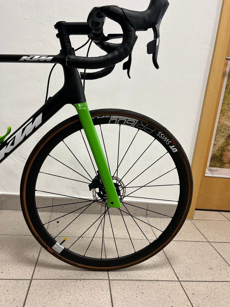 Used KTM Revelator SRAM Force eTap AXS 2023 Road & Gravel, Black — image 2 of 7