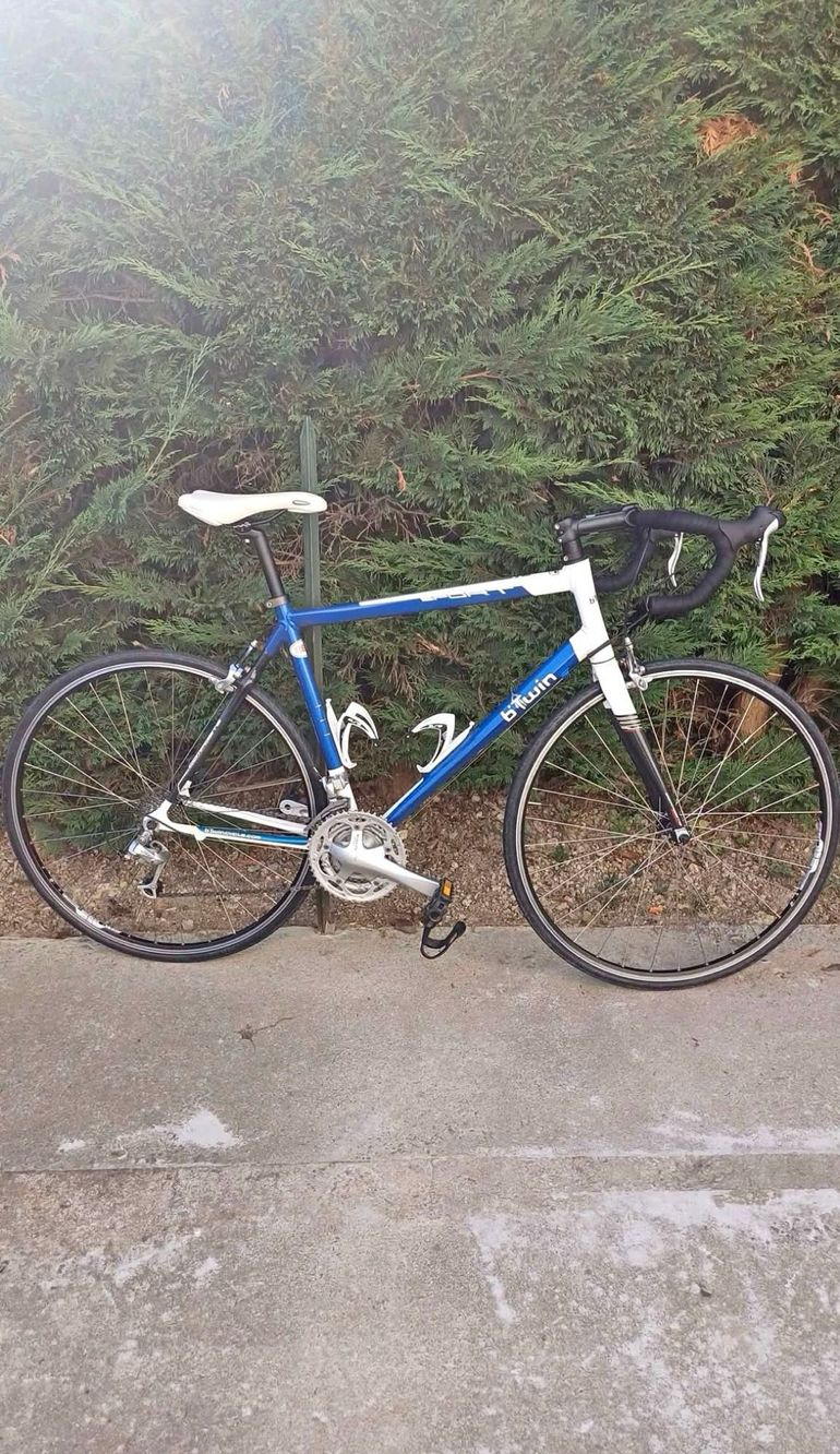 DECATHLON Btwin Sport 2010