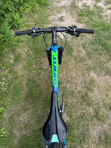 Used Giant XTC Slr 2016 Mountainbike, Blue — image 6 of 9