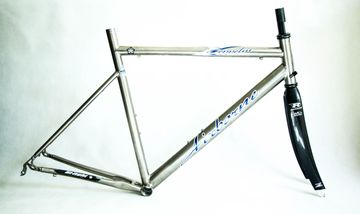 Airborne Zeppelin 2002 Frameset 2002 Road & Gravel d'occasion — image 2 sur 10