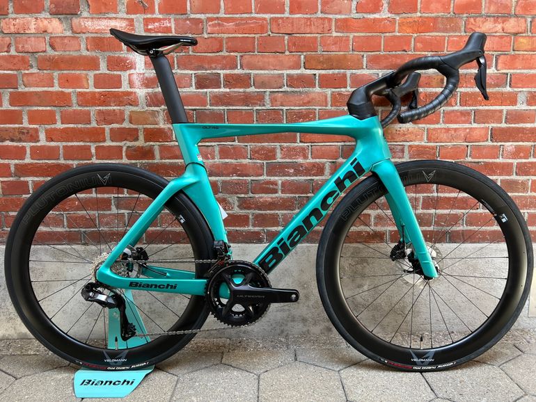 BIANCHI 『Velomann RA35ACompactAlloy6061』 Bianchi - SPECIALISSIMA COMP Complete Bike – Veloholic Cycles