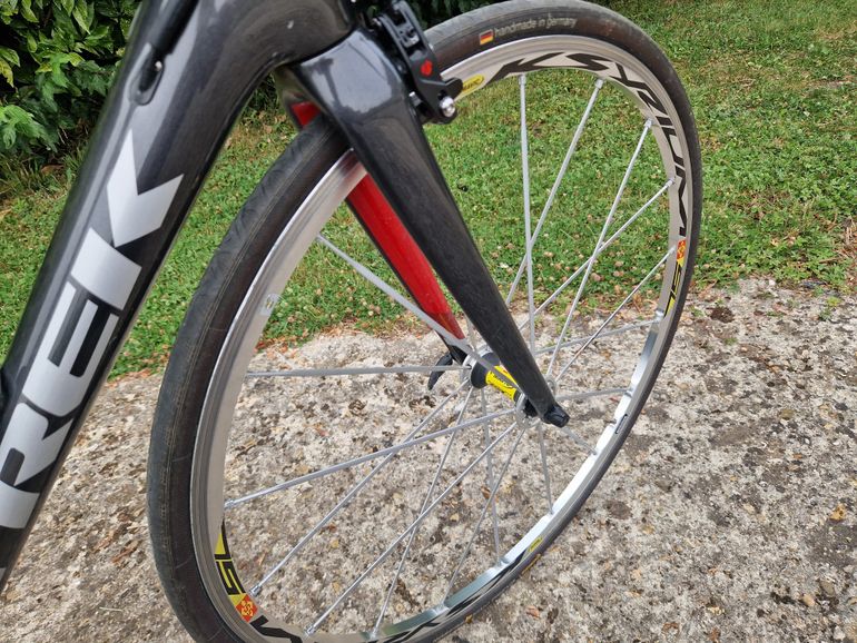 Used Trek TREK EMONDA SL F/S 56 BK 2018 2018 Road & Gravel, Light Gray — image 3 of 7