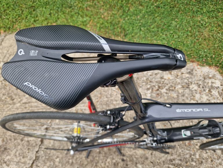 Used Trek TREK EMONDA SL F/S 56 BK 2018 2018 Road & Gravel, Light Gray — image 4 of 7