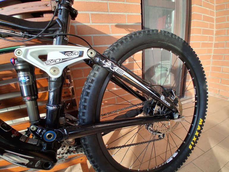 Gebrauchtes Trek Fuel EX 6 2010 2010 Mountainbike, Schwarz, 26 — Bild 3 von 8