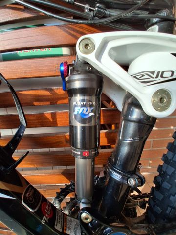 Used Trek Fuel EX 6 2010 2010 Mountainbike, Black, 26 — image 5 of 8