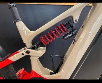 Used Cannondale Moterra Neo LT Carbon 1 2024 2024 Mountainbike, Red, 29 — image 2 of 5