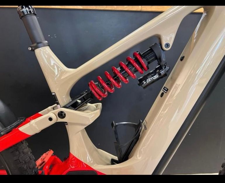Used Cannondale Moterra Neo LT Carbon 1 2024 2024 Mountainbike, Red, 29 — image 2 of 5