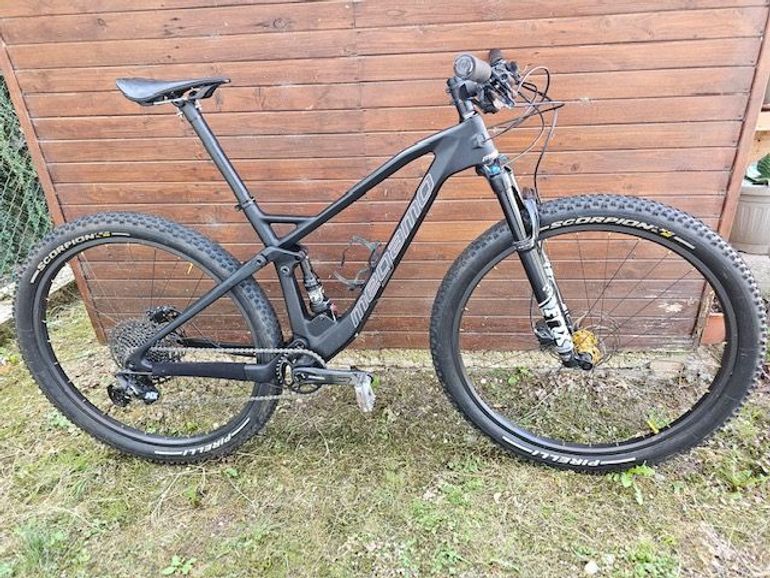 Megamo TRACK R120 10 2023 2023