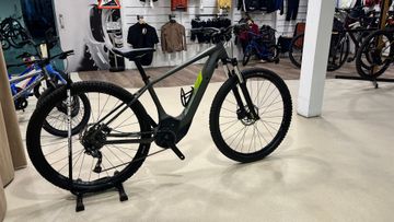 Specialized Turbo Levo Hardtail 2020 2020 Mountainbike d'occasion — image 5 sur 9