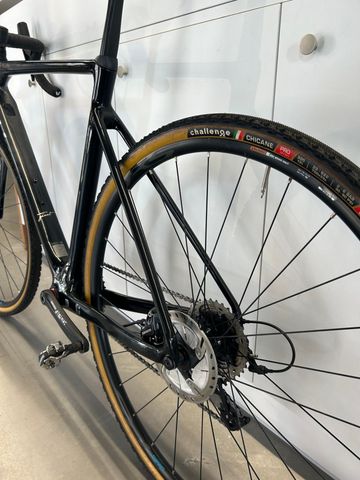 Liv CX Brava Advanced Pro 2 2021 Road & Gravel usato, Nero — immagine 7 di 11