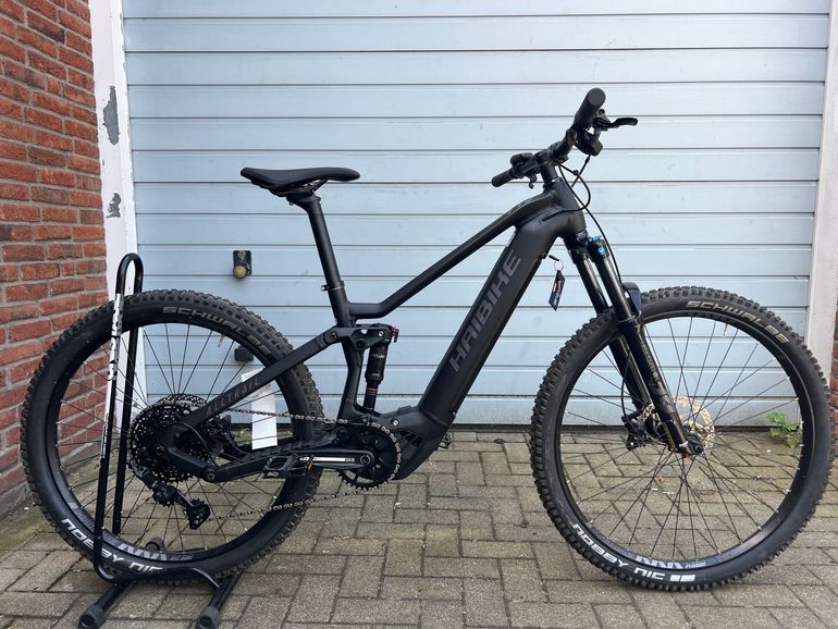 Used Haibike ALLTRAIL 3 2023 2023 Mountainbike, Black, 29 — image 2 of 5