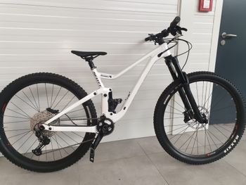 Used Scott Genius 940 2022 2022 Mountainbike, White, 29 — image 2 of 4