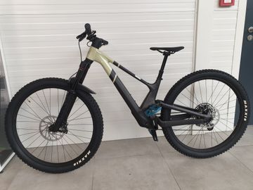 Tweedehands Scott Genius ST 920 2023 2023 Mountainbike — afbeelding 1 van 4