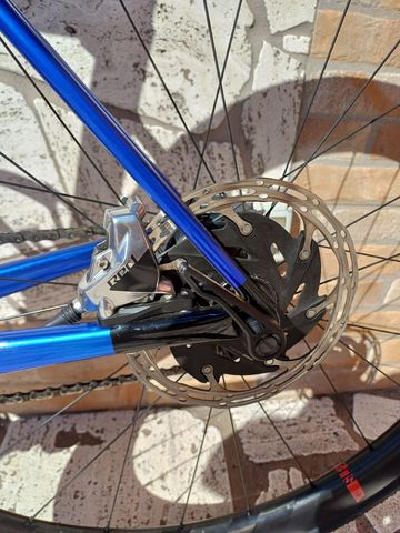 Wilier 0 SRAM Red eTap AXS 2022 Road & Gravel usato, Blu — immagine 5 di 10