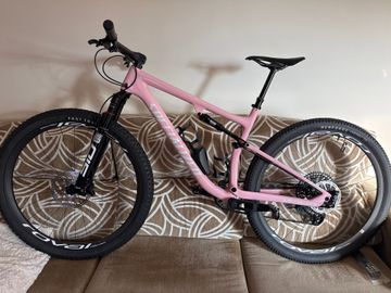 Used Specialized Epic Sram X0 EAGLE AXS 2024 Mountainbike, Red, 29 — image 2 of 12