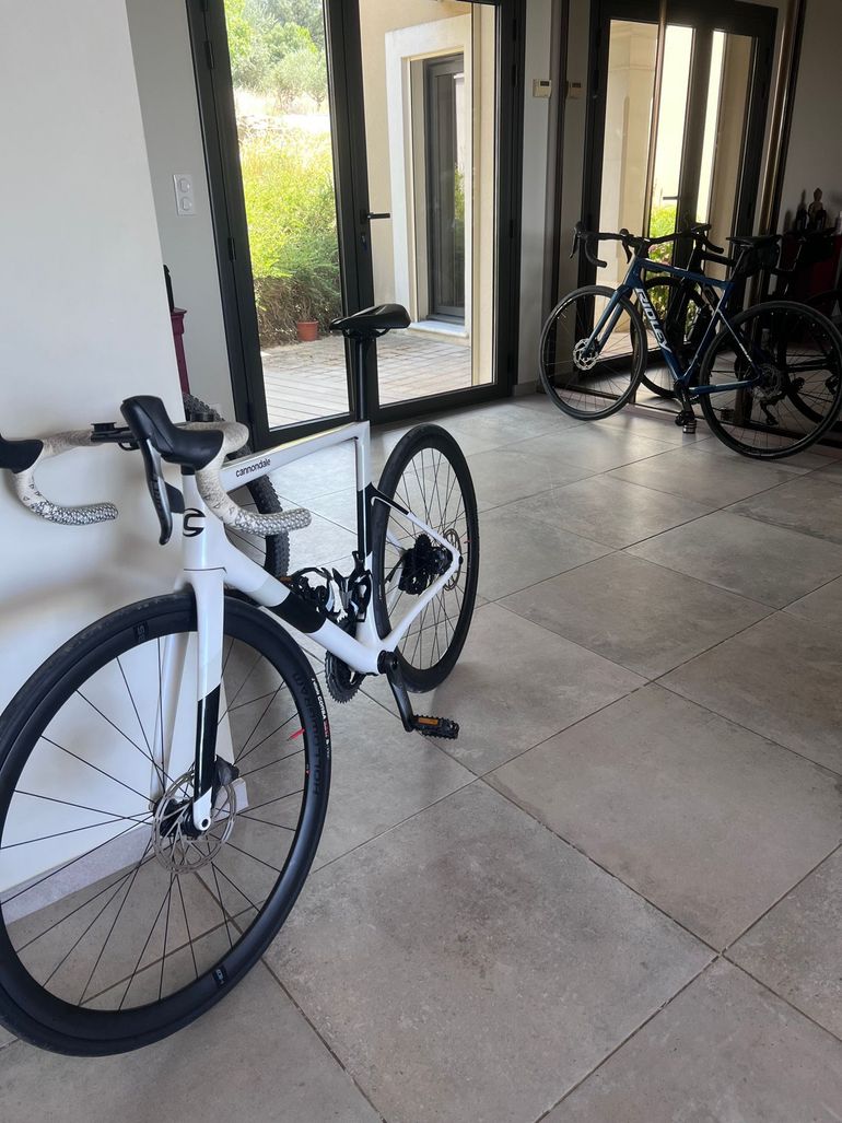 Used Cannondale SuperSix EVO Carbon Disc Force eTap AXS 2020 2020 Road & Gravel, Weiß — image 3 of 4