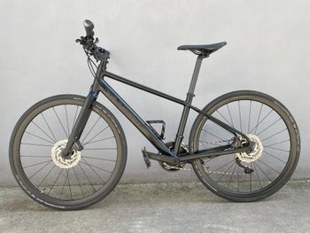 Used Canyon Roadlite WMN AL SL 8.0 2020 2020 Road & Gravel, Black — image 6 of 10