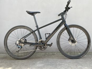 Used Canyon Roadlite WMN AL SL 8.0 2020 2020 Road & Gravel, Black — image 1 of 10