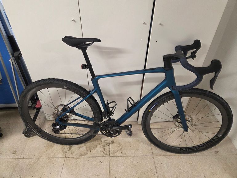 Cube NUROAD C:62 RACE 2025