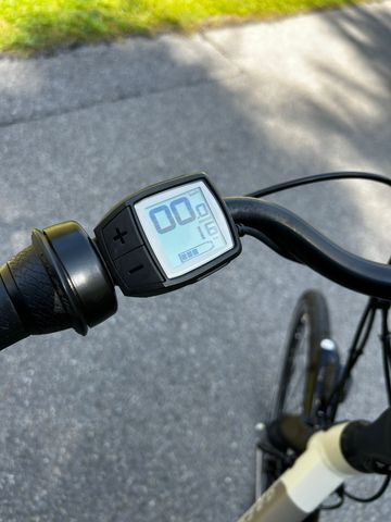 Other Brands GAZZELLE PARIS C7 2024 Mountainbike usato, Bianco — immagine 2 di 4