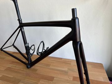 Tweedehands Specialized Aethos Expert 2021 Frameset 2021 Road & Gravel
