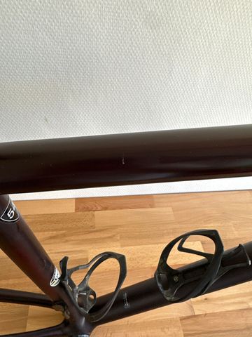 Specialized Aethos Expert 2021 Frameset 2021 Road & Gravel usato, Viola — immagine 8 di 11