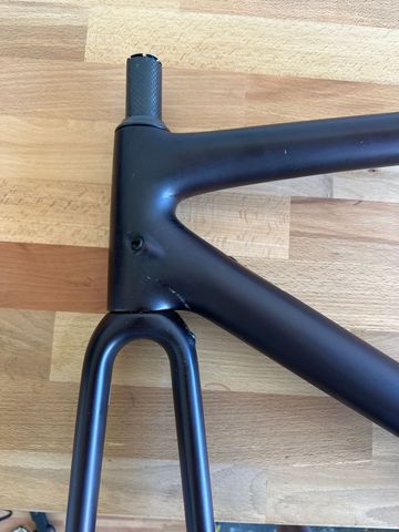 Specialized Aethos Expert 2021 Frameset 2021 Road & Gravel usato, Viola — immagine 10 di 11
