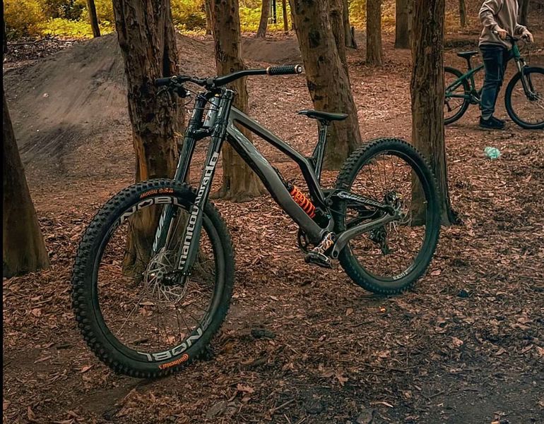 Brugt Antidote Darkmatter Mullet/27, 5 2021 Mountainbike — billede 2 af 14