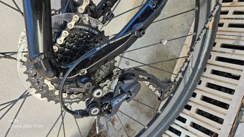 Used Giant Roam E+ STA 2022 Road & Gravel, Black — image 3 of 5