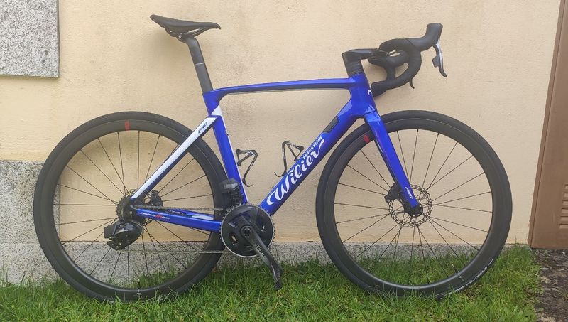 Used Wilier Cento10PRO SRAM FORCE eTAP AXS DISC 2x12XDR 2020 2020 Road & Gravel