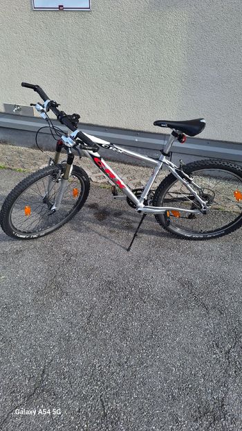Used KTM Crx Team Edition 2008 Mountainbike, Light Gray — image 1 of 3