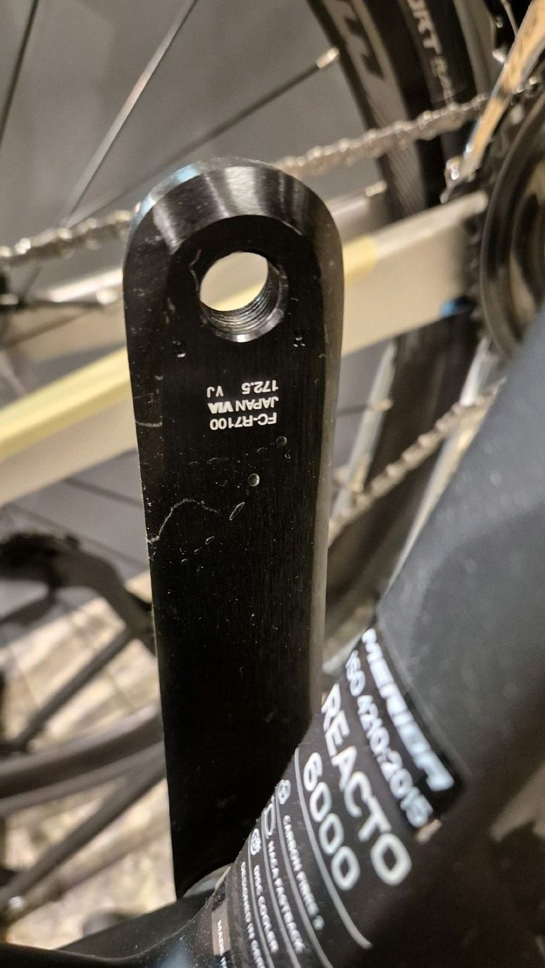 Used Merida REACTO 6000 Di2 2024 2024 Road & Gravel, Black — image 8 of 9