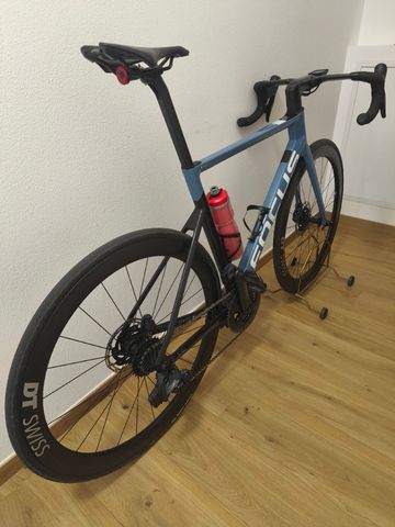 Focus IZALCO MAX DISC 9.7 2021 2021 Road & Gravel usato