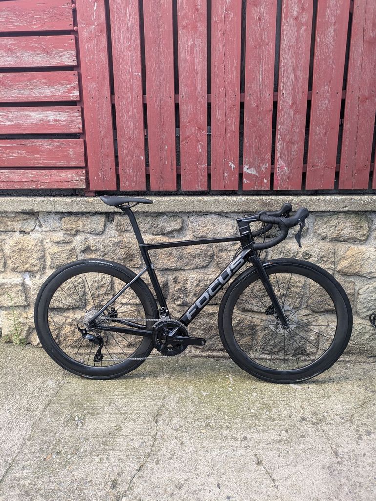 Focus IZALCO MAX 8.8 2022 2022