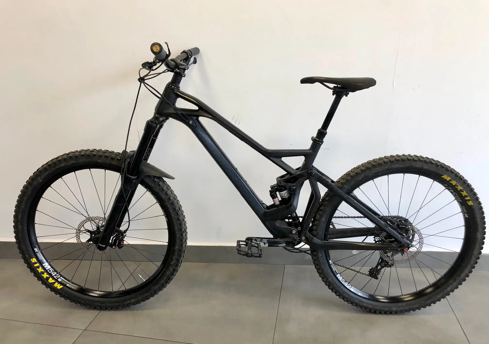 Mondraker dune best sale carbon r 2017