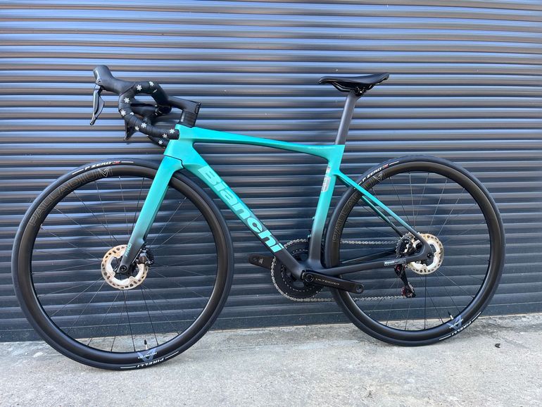Used Bianchi Specialissima Shimano Ultegra Di2 2025 Road & Gravel, Green — image 4 of 4