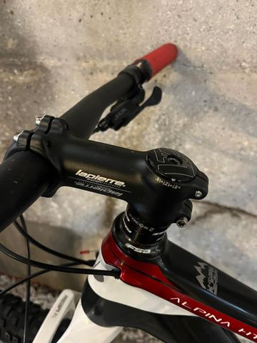 Univega Ht 2018 Mountainbike usato, Nero — immagine 5 di 11