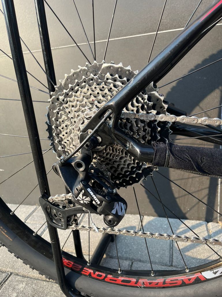 Univega Ht 2018 Mountainbike d'occasion — image 10 sur 15