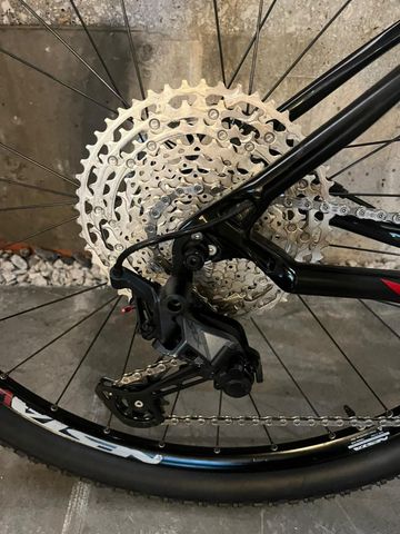 Univega Ht 2018 Mountainbike usato, Nero — immagine 8 di 11