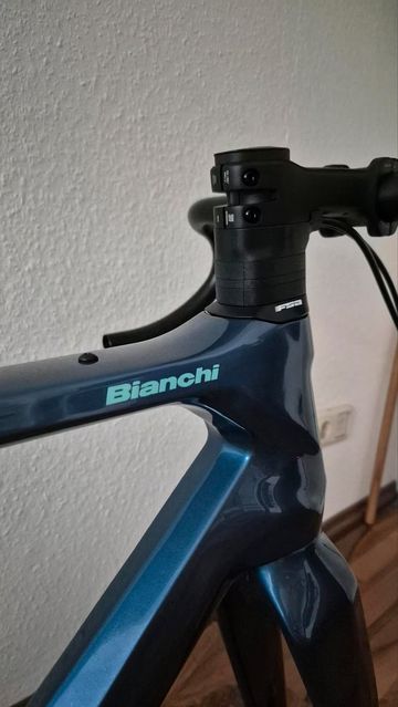 Gebrauchtes Bianchi Arcadex GRX 810 Di2 2023 Frameset 2023 Road & Gravel, Grün — Bild 3 von 7