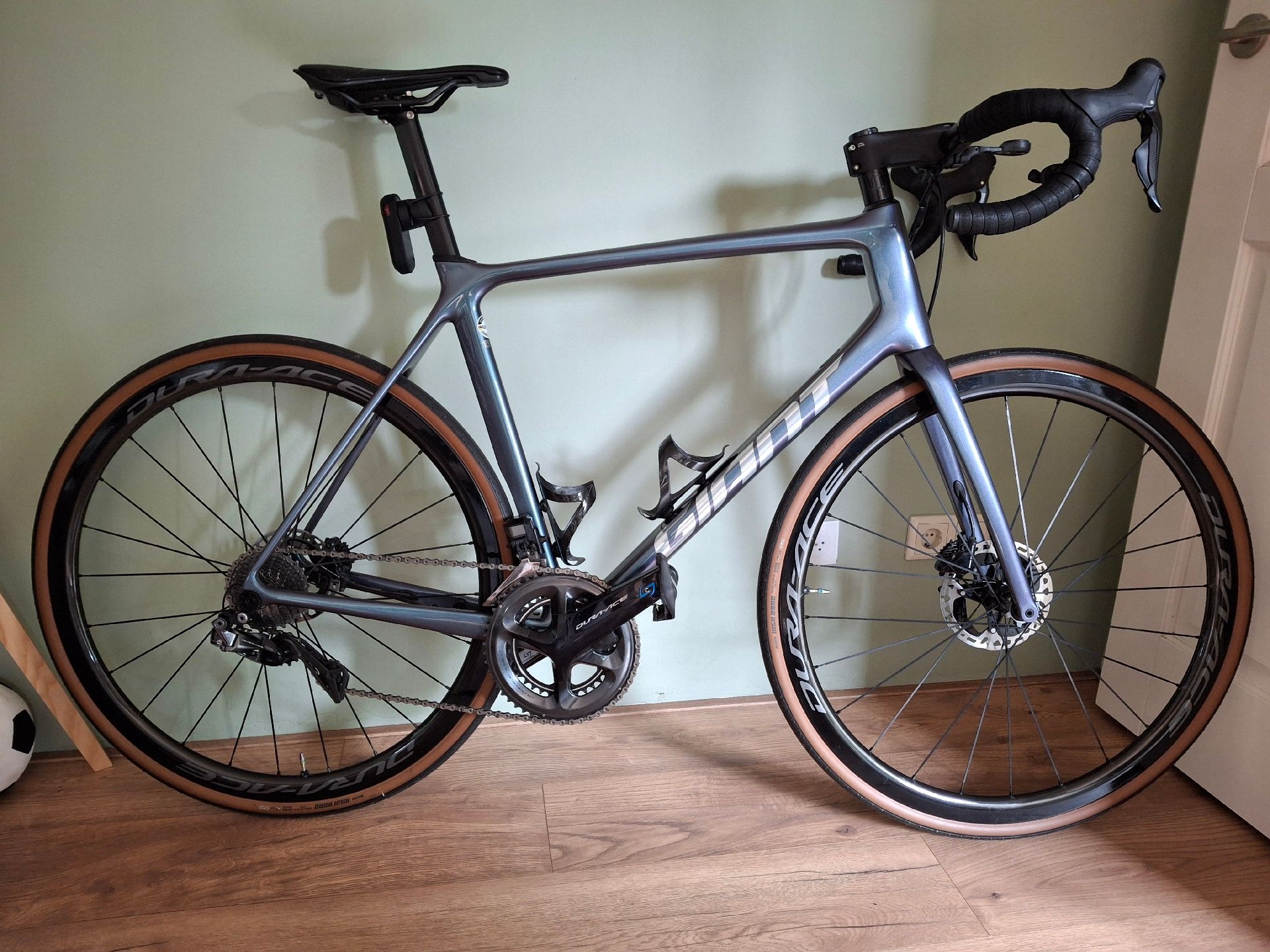 bf29d930-c088-4b56-be67-