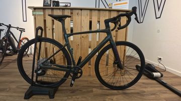 Used BMC Roadmachine X THREE 2024 2024 Road & Gravel, Green — image 1 of 3
