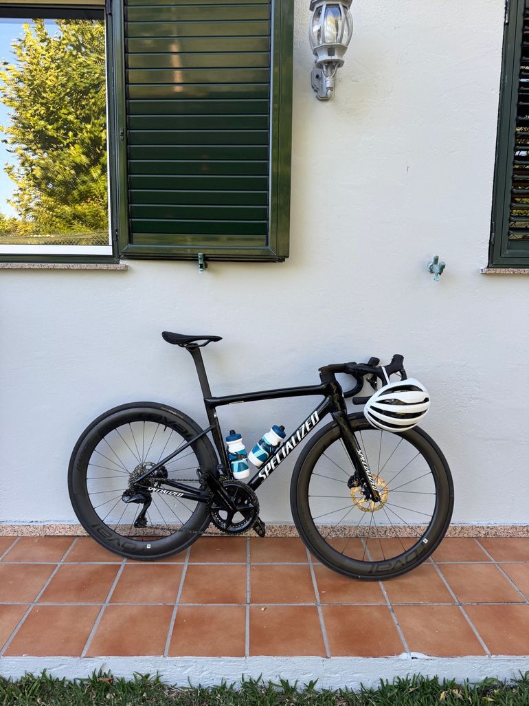 Used Specialized Tarmac SL8 Pro - Ultegra Di2 2025 2025 Road & Gravel, Black — image 7 of 8