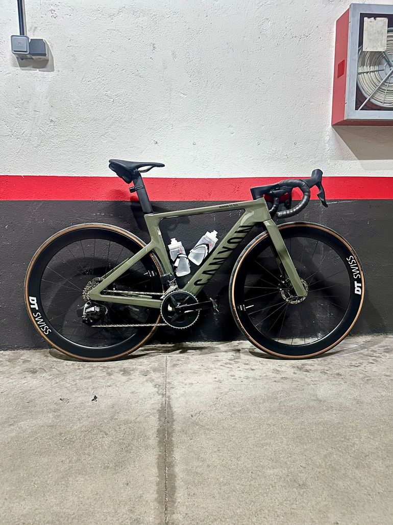 Canyon Aeroad CF SLX 2025
