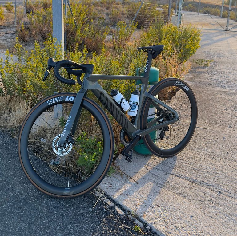 Canyon Aeroad CF SLX 7 2025