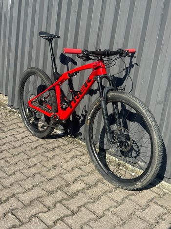 Trek, Supercaliber 9.8 XT 2022