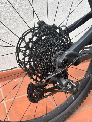 Used Specialized Stumpjumper EVO Comp Alloy 2023 2023 Mountainbike, Light Gray, 29 — image 4 of 10