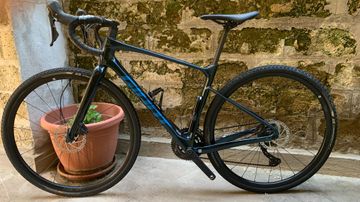 Käytetty Giant Advanced 2 2022 2022 Road & Gravel — kuva 2 / 7