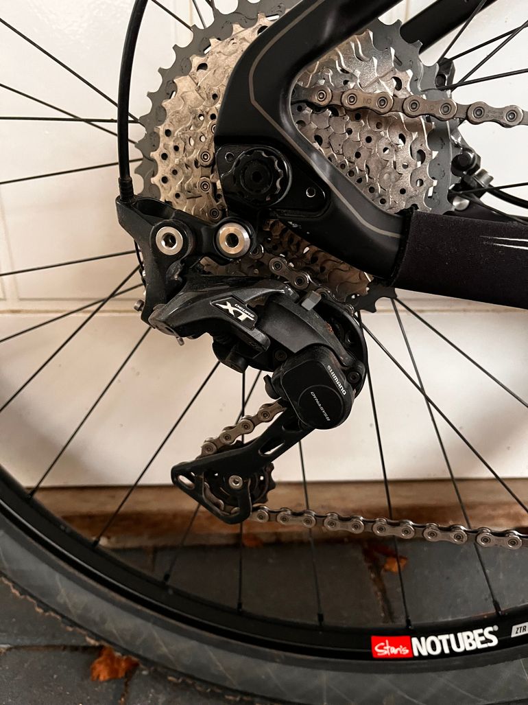 Used Olympia Iron 2021 Mountainbike, Black — image 8 of 15
