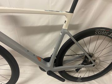 Brugt Focus IZALCO MAX 9.8 2024 2024 Road & Gravel — billede 4 af 10